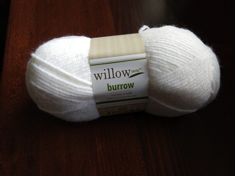 Willow Yarns Burrow wool acrylic blend yarn in Chalk