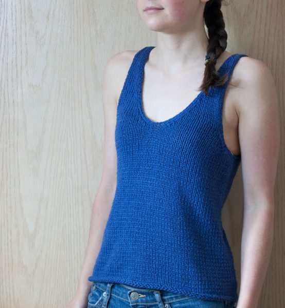 reversible tank knitting pattern kim hargreaves