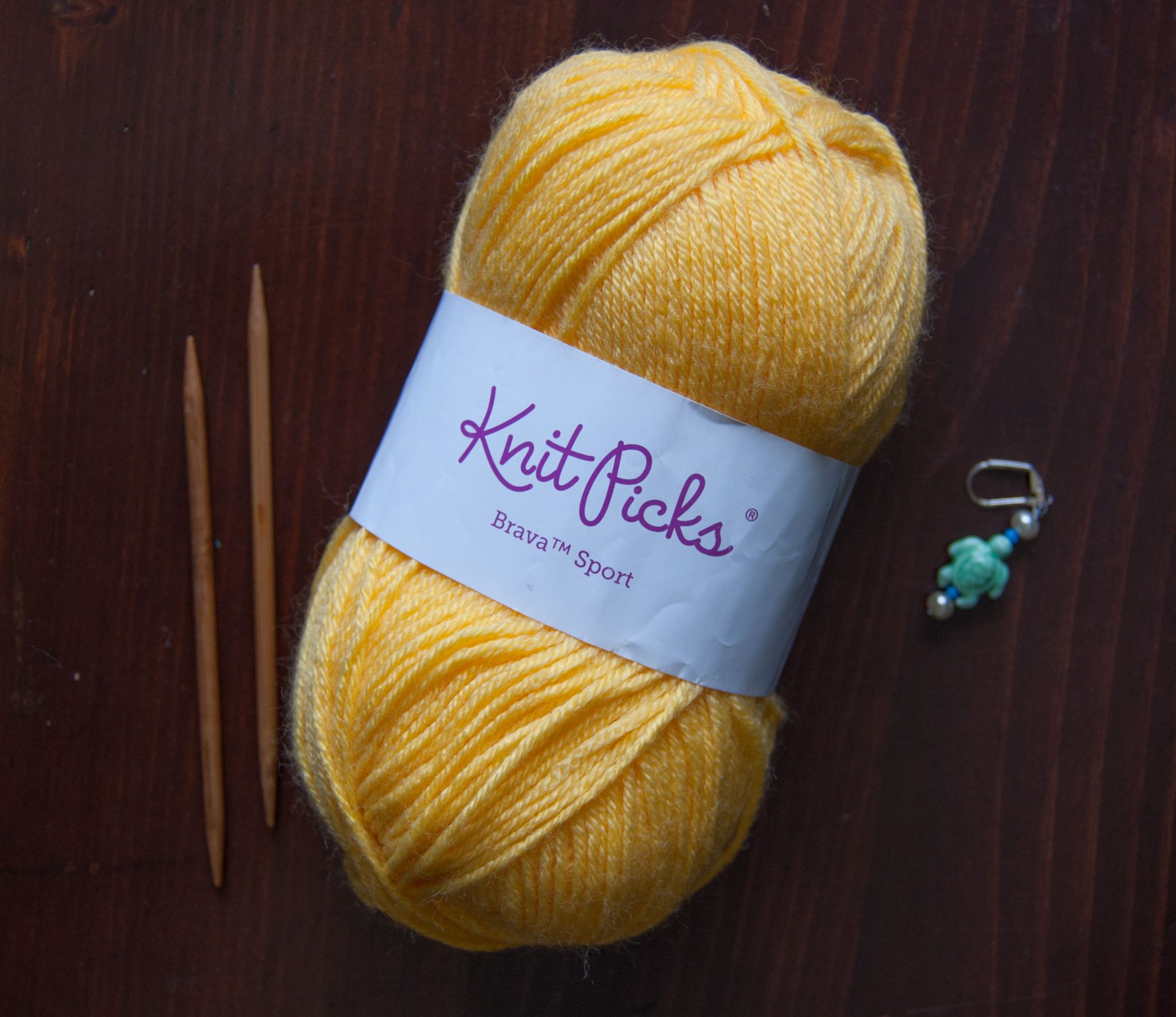 Knit Picks Brava Acrylic Yarn - Budget Yarn Reviews