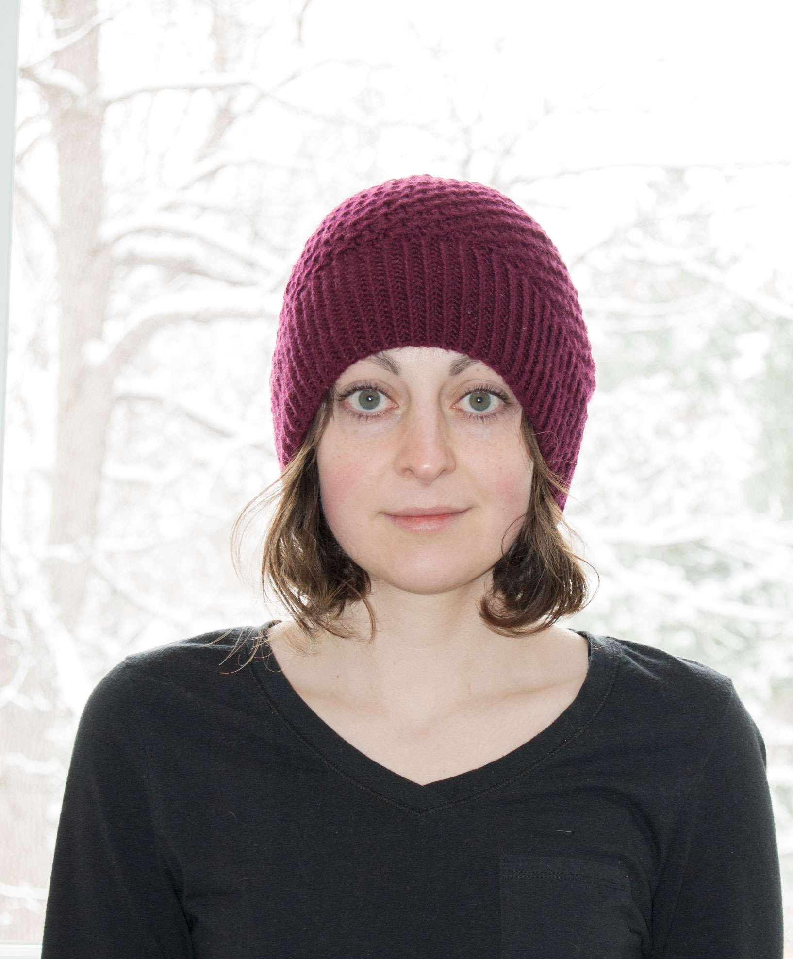 Hinagiku: A Textured Hat Knitting Pattern in Schachenmayr Soft & Easy -  Budget Yarn Reviews